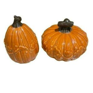 Orange Pumpkin‎ And Gourd Salt And Pepper